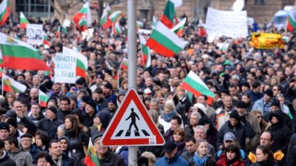 Cerca de 150.000 personas protestaron en Bulgaria