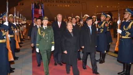   Presidenta Bachelet llegó a China para participar en la Cumbre APEC 