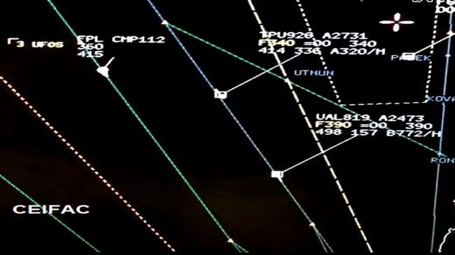  Seis aviones comerciales avistaron ovnis en simultáneo  