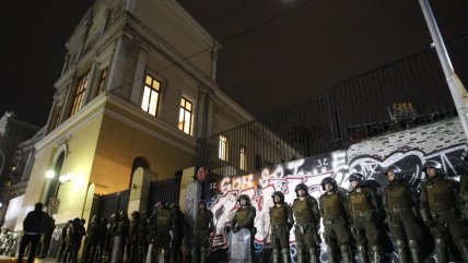   El nuevo desalojo del Instituto Nacional tras retoma de estudiantes 