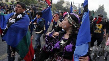  Marcha mapuche en contra del Día del Encuentro de Dos Mundos  