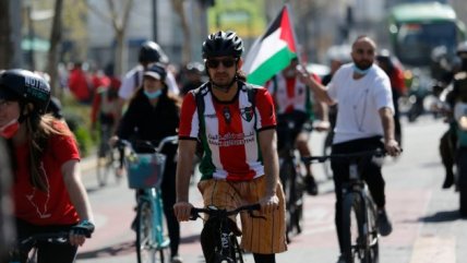   Cientos de ciclistas se manifestaron a favor de Palestina en el sector oriente 