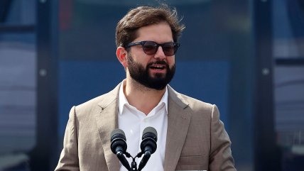   Presidente Boric pide denunciar obstáculos a playas en Chile 