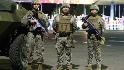   Collipulli: Militares se desplegaron en toque de queda declarado tras incendio 