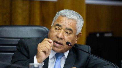   Alcalde de Arica fue conectado a ventilación mecánica 