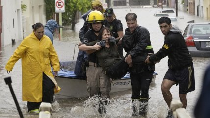   Al menos seis muertos por catastróficas inundaciones en Argentina 