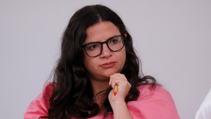   Ministra Orellana: 
