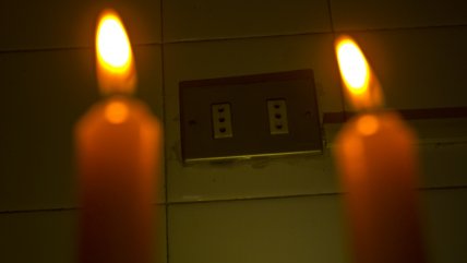  Más de 250 vecinos de Sierra Gorda están sin luz este lunes  