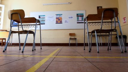   Escolar golpeó a profesora en la cabeza con un palo: Está hospitalizada 