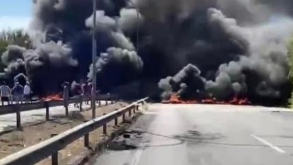  Al menos ocho carabineros heridos en protestas de pescadores en el Maule  