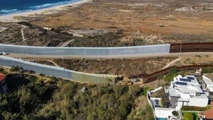   EEUU construyó muro en la fronteriza Tijuana: tiene nueve metros de alto 