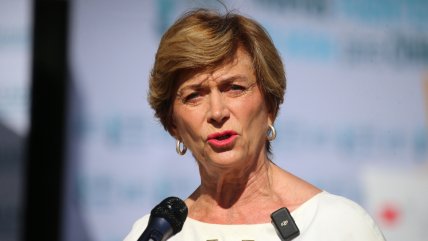  Evelyn Matthei: La seguridad es 