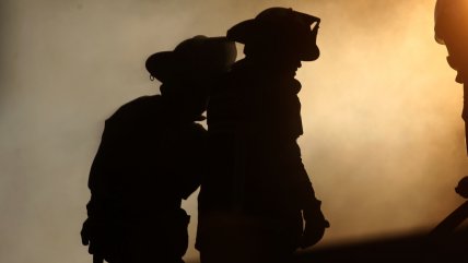  Bomberos sospecha intencionalidad en incendio que afectó a municipio de El Monte  