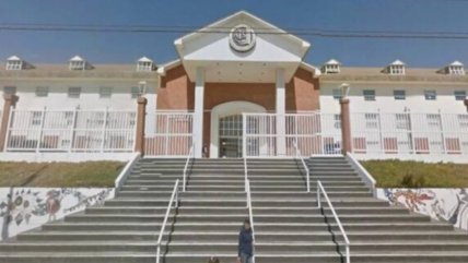   Detienen a inspector de exclusivo colegio por grabar debajo del uniforme a una niña 