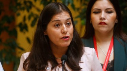   Diputada Karen Medina sufrió accidente de tránsito en el Biobío: Vehículo quedó volcado 