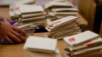   Insólito: hay 345 chilenos buscando firmas para ser candidato presidencial 