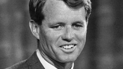  Trump desclasificó documentos sobre el asesinato de Bobby Kennedy  