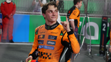   Oscar Piastri ganó en Arabia Saudita y tomó el liderato de la Fórmula 1 
