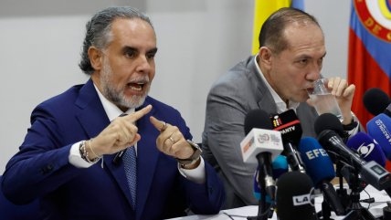   Gobierno de Colombia presentó 12 preguntas que someterá a consulta popular 