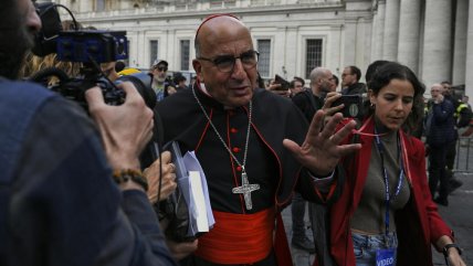   Tras su debut en cumbre cardenalicia, Chomali llamó a 