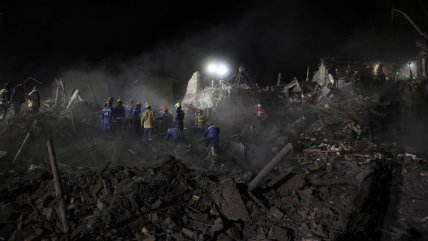   Alcalde de Kiev: Ucrania podría ceder territorio para lograr paz temporal 