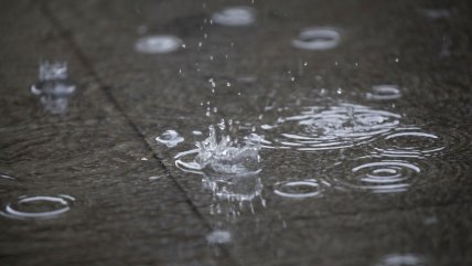   Sistema frontal golpea al sur: Miles de hogares sin energía eléctrica 