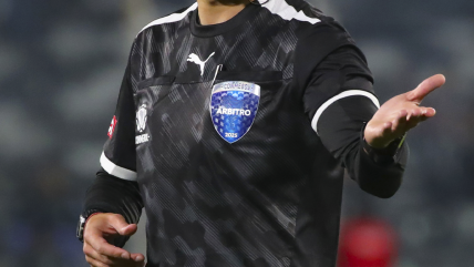   Conmebol designó a los árbitros para duelos de Colo Colo y la U. de Chile en Copa Libertadores 