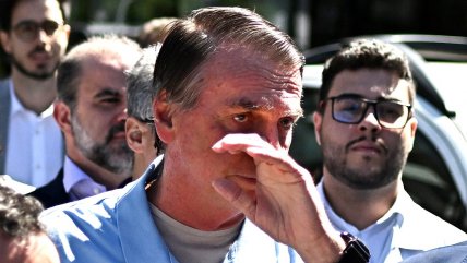   Bolsonaro salió del hospital tras tres semanas internado por cirugía intestinal 