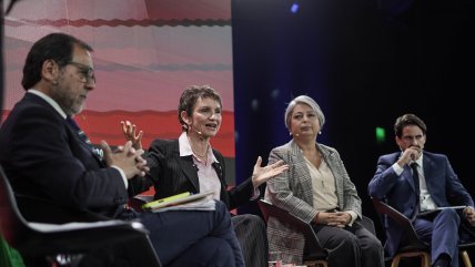   Candidatos oficialistas protagonizaron tenso cruce por el acuerdo SQM-Codelco 