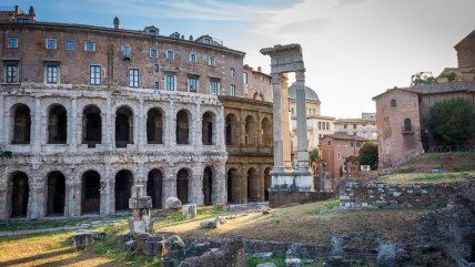   Encontraron una cabeza gigante en Roma 