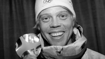   Exesquiador olímpico falleció tras ser alcanzado por un rayo 