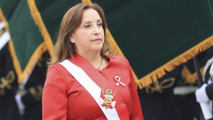   Desaprobación de Dina Boluarte se elevó al 97% tras aumento de sueldo 