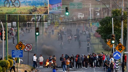  Ecuador: Un fallecido, 12 militares heridos, 