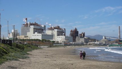   Concón, Puchuncaví y Quintero están bajo alerta sanitaria tras reiterados casos de intoxicación 