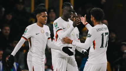   Chelsea avanzó a cuartos en la Copa de Liga inglesa tras batir en guerra de goles a Wolves 