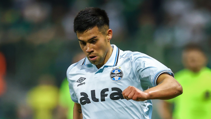   La UC recibió millonario pago de Gremio por Alexander Aravena tras demanda ante FIFA 