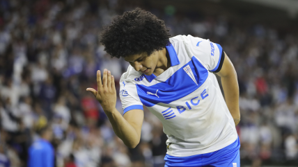   Zampedri y Bello lideraron la vuelta a los triunfos de la UC en el Claro Arena frente a Palestino 