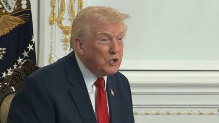   Trump advierte que se considere el espacio aéreo de Venezuela 