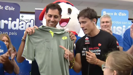   Teletón: Alejandro Tabilo donó la camiseta de su primer triunfo en Roland Garros 