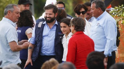   Presidente Boric recitó poema de Pablo de Rokha al cerrar actividad en Licantén 