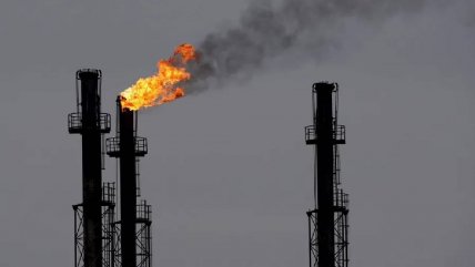   El petróleo rompió la barrera de los 100 dólares: Trump lo ve como un 