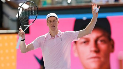   Sinner igualó histórico registro de Federer y Djokovic en torneos de pista dura tras ganar Indian Wells 