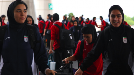   La selección femenina regresó a Irán tras polémica por no cantar el himno y solicitar asilo 