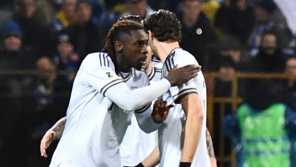   [VIDEO] Arquero de Bosnia cometió grave error y Moise Kean acercó a Italia al Mundial con un golazo 